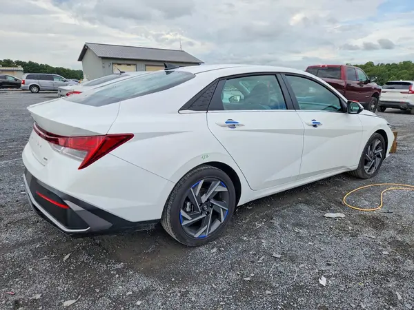 KMHLN4DJ3SU173169 — 2025 Hyundai Elantra, фото 3 с аукциона Copart, Задняя часть