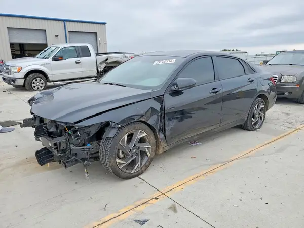KMHLM4DGXSU961485 — 2025 Hyundai Elantra, Передняя часть (Front End), фото до ремонта