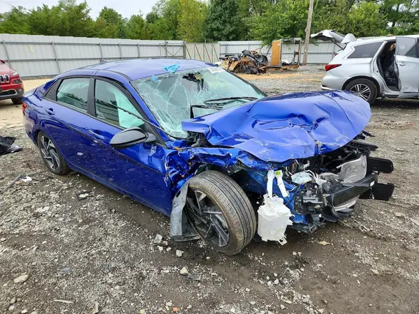 KMHLM4DG5SU082640 — 2025 Hyundai Elantra, фото 4 с аукциона Copart, Передняя часть