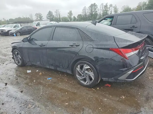 KMHLM4DG8SU056307 — 2025 Hyundai Elantra, фото 2 с аукциона Copart, Передняя часть
