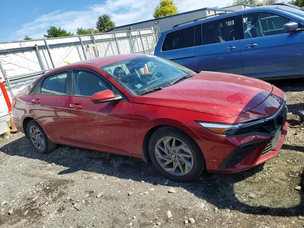 KMHLM4DJ5SU136207 — 2025 Hyundai Elantra, фото 4 с аукциона Copart, Передняя часть