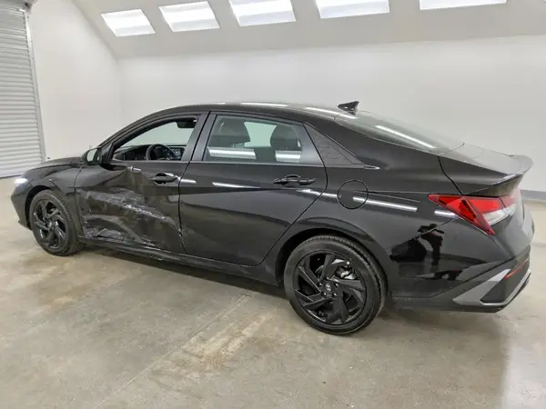 KMHLM4DG6TU225631 — 2026 Hyundai Elantra, фото 2 с аукциона Copart 28.09.2026, Боковая часть