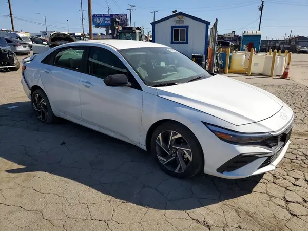 KMHLM4DG3TU180938 — 2026 Hyundai Elantra, фото 4 с аукциона Copart, Задняя часть