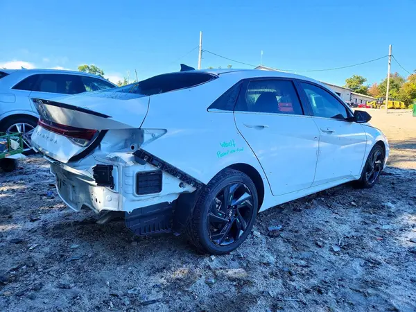 KMHLS4DG2TU141036 — 2026 Hyundai Elantra, фото 3 с аукциона Copart, Задняя часть