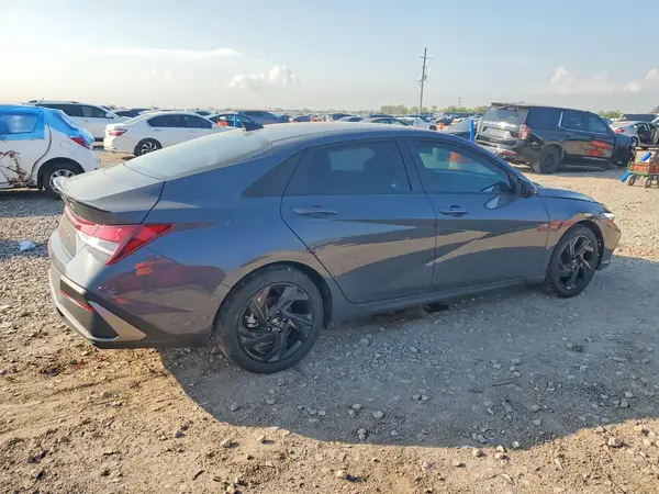 KMHLM4DG1TU192120 — 2026 Hyundai Elantra, фото 3 с аукциона Copart, Передняя часть
