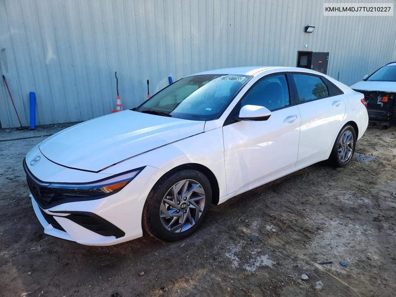 2026 Hyundai Elantra Hybrid Blue VIN KMHLM4DJ7TU210227 фото 1