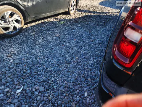 2026 Hyundai Elantra Limited VIN KMHLN4DJ5TU193098 фото 3