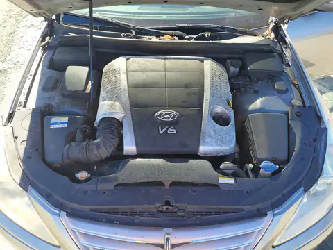 KMHGC4DE6BU113641 — 2011 Hyundai Genesis, Мелкие вмятины и царапины, фото до ремонта
