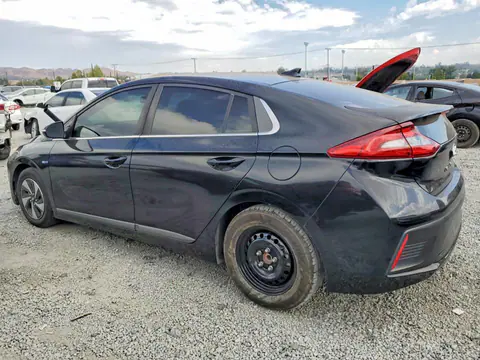 2019 Hyundai Ioniq VIN KMHC75LC8KU105856 фото 2