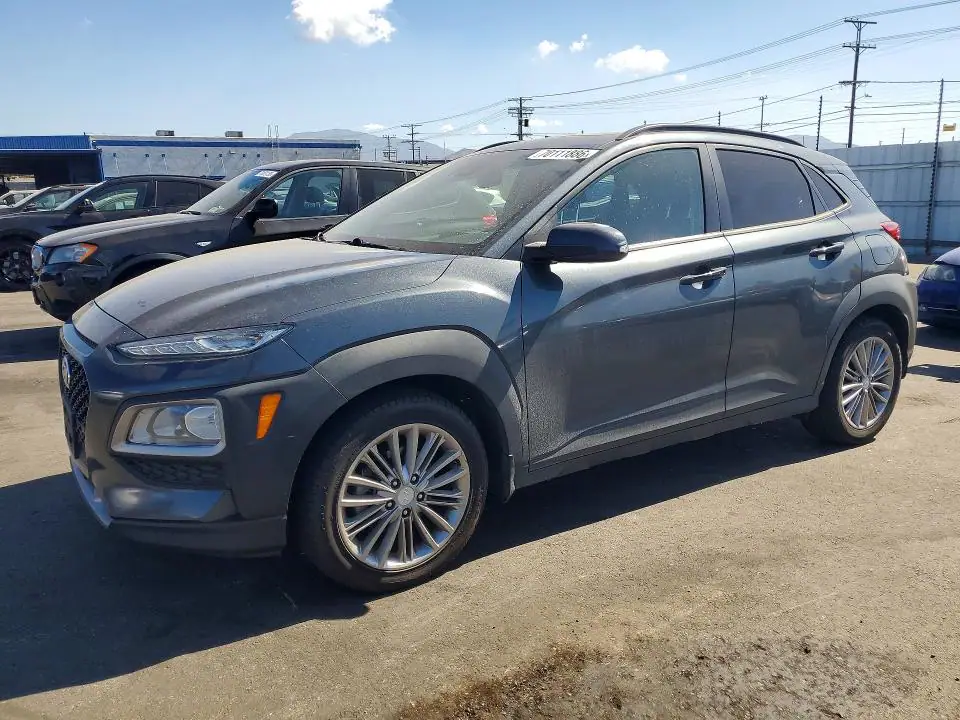 KM8K62AAXJU107637 Hyundai Kona 2018 — повреждение Мелкие вмятины и царапины, фото до ремонта