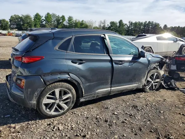 KM8K5CA59JU089823 — 2018 Hyundai Kona, фото 3 с аукциона Copart, Передняя часть