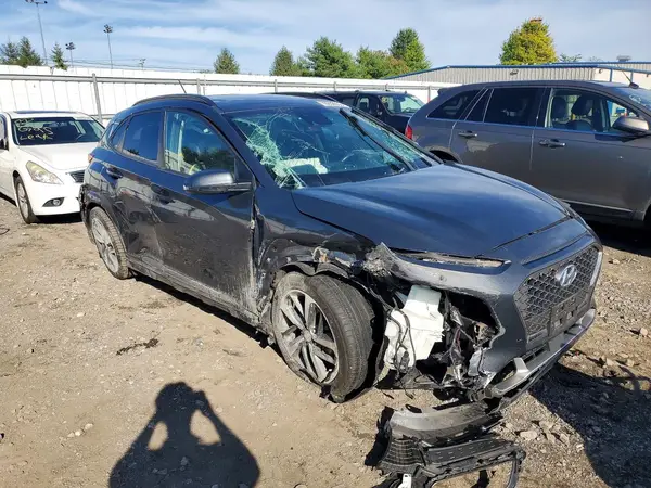 KM8K5CA59JU089823 — 2018 Hyundai Kona, фото 4 с аукциона Copart, Передняя часть
