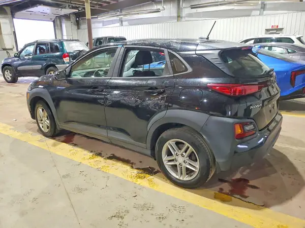 KM8K12AA0KU285900 — 2019 Hyundai Kona, фото 2 с аукциона Copart, Вандализм