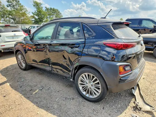KM8K2CAA3MU737117 — 2021 Hyundai Kona, фото 2 с аукциона Copart 13.10.2026, Боковая часть