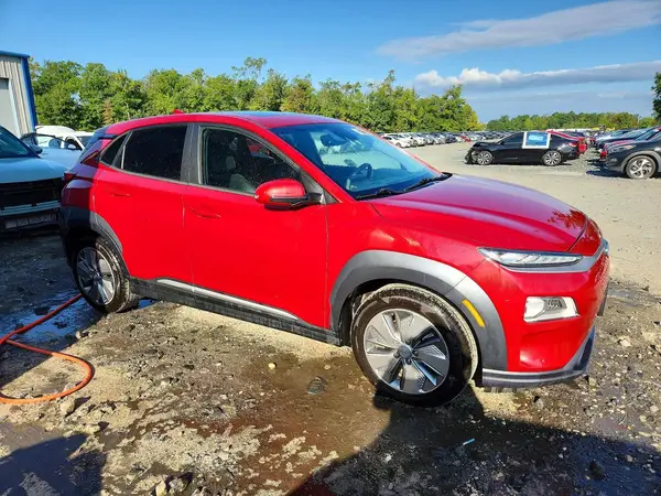 KM8K33AG5MU135496 — 2021 Hyundai Kona, фото 4 с аукциона Copart 23.09.2026, Механические повреждения