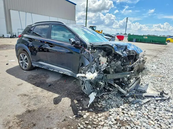 KM8K5CA56MU747411 — 2021 Hyundai Kona, фото 4 с аукциона Copart, Передняя часть