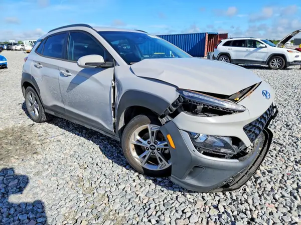 KM8K62AB1NU909895 — 2022 Hyundai Kona, фото 4 с аукциона Copart, Передняя часть