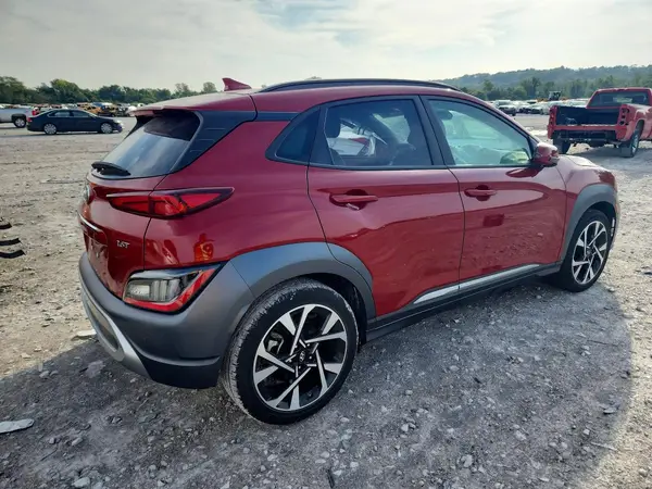 KM8K53A33NU756471 — 2022 Hyundai Kona, фото 3 с аукциона Copart, Боковая часть