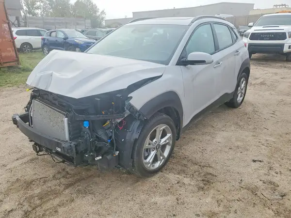 KM8K6CAB5PU060928 — 2023 Hyundai Kona, Передняя часть (Front End), фото до ремонта