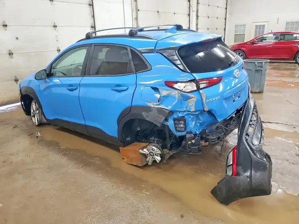 KM8K6CABXPU939647 — 2023 Hyundai Kona, фото 2 с аукциона Copart, Задняя часть
