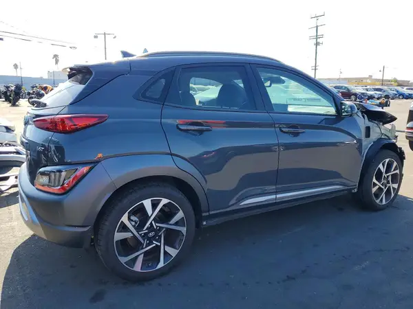 KM8K53A33PU049390 — 2023 Hyundai Kona, фото 3 с аукциона Copart, Передняя часть