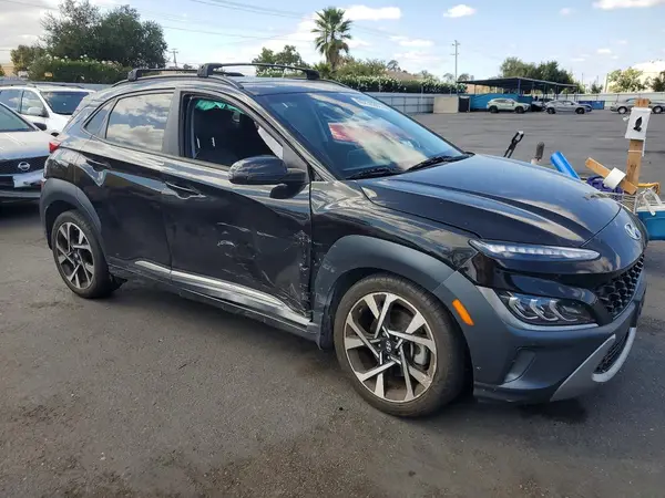 KM8K5CA3XPU970778 — 2023 Hyundai Kona, фото 4 с аукциона Copart, Боковая часть