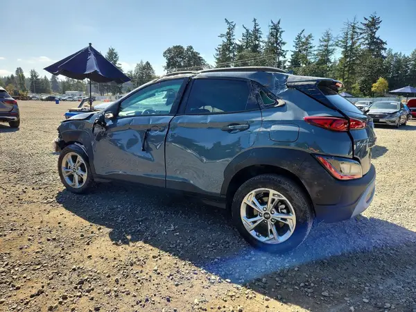 KM8K6CAB9PU951000 — 2023 Hyundai Kona, фото 2 с аукциона Copart 30.09.2026, Опрокидывание