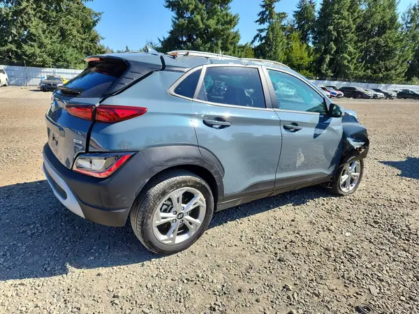 KM8K6CAB9PU951000 — 2023 Hyundai Kona, фото 3 с аукциона Copart 30.09.2026, Опрокидывание