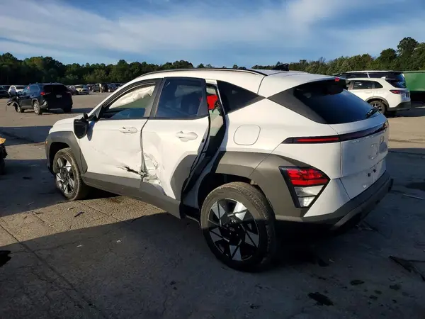 KM8HBCAB7RU123276 — 2024 Hyundai Kona, фото 2 с аукциона Copart, Боковая часть