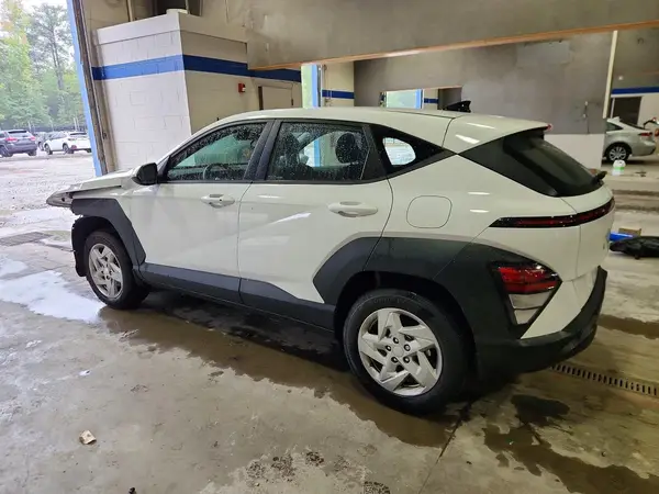 KM8HACAB4RU046112 — 2024 Hyundai Kona, фото 2 с аукциона Copart, Передняя часть