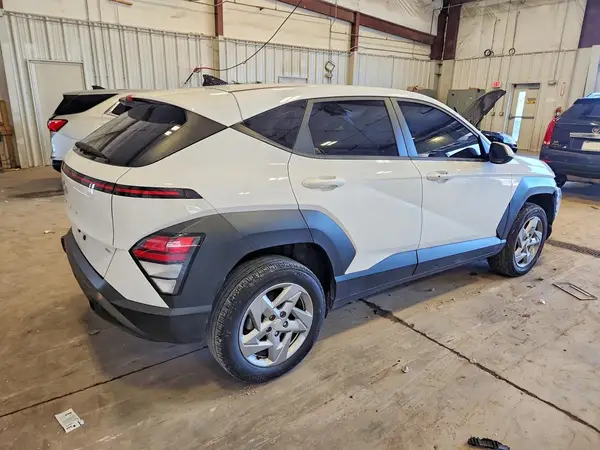 KM8HACAB2RU043466 — 2024 Hyundai Kona, фото 3 с аукциона Copart, Передняя часть