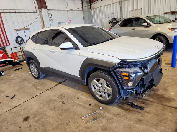 KM8HACAB2RU043466 — 2024 Hyundai Kona, фото 4 с аукциона Copart, Передняя часть