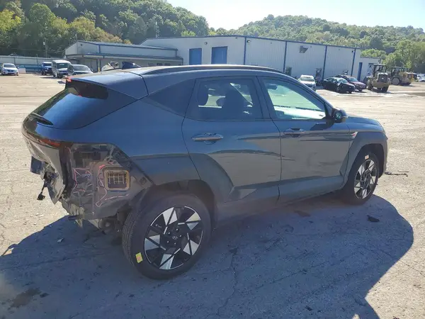 KM8HBCAB0SU191313 — 2025 Hyundai Kona, фото 3 с аукциона Copart 08.10.2026, Задняя часть