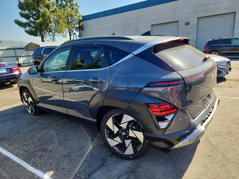2026 Hyundai Kona VIN KM8HE3A3XTU399460 фото 2