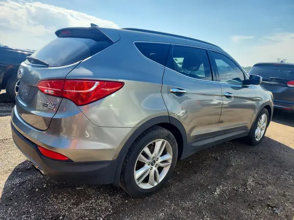 5XYZWDLA6GG312913 — 2016 Hyundai Santa FE, фото 3 с аукциона Copart 13.10.2026, Механические повреждения