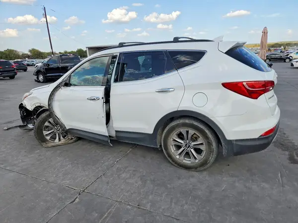 5XYZU3LBXGG365459 — 2016 Hyundai Santa FE, фото 2 с аукциона Copart 08.10.2026, Передняя часть