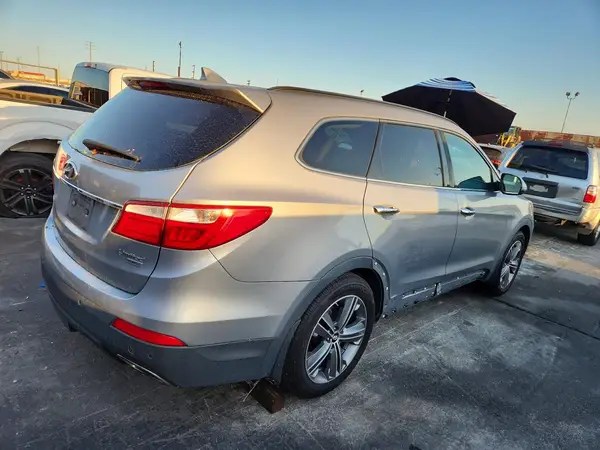 KM8SR4HF4GU145345 — 2016 Hyundai Santa FE, фото 3 с аукциона Copart, Передняя часть