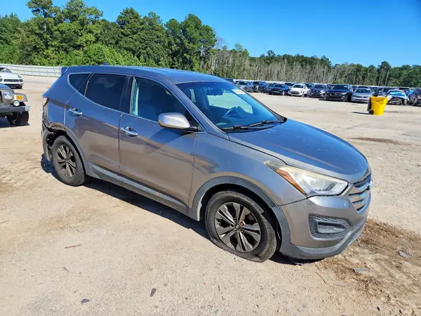 5XYZT3LB4GG374628 — 2016 Hyundai Santa FE, фото 4 с аукциона Copart, Задняя часть