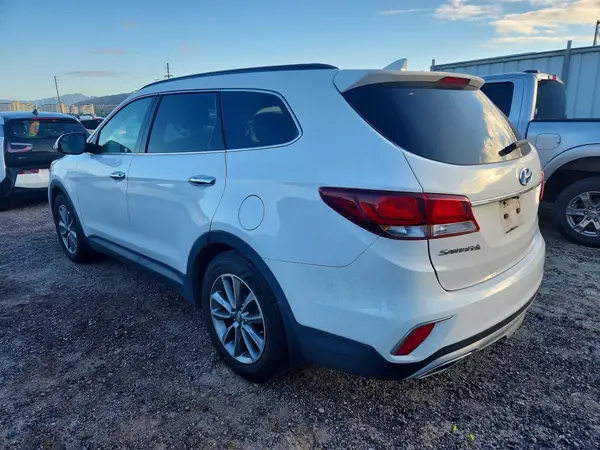 KM8SM4HF3HU190101 — 2017 Hyundai Santa FE, фото 2 с аукциона Copart, Передняя часть