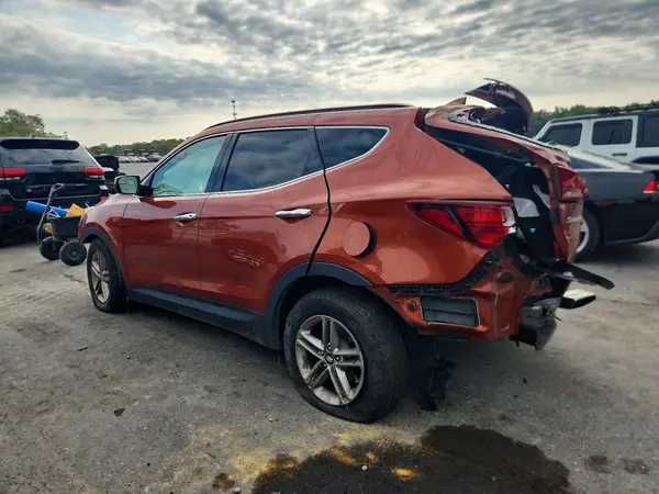 5XYZUDLB7HG490927 — 2017 Hyundai Santa FE, фото 2 с аукциона Copart, Передняя часть