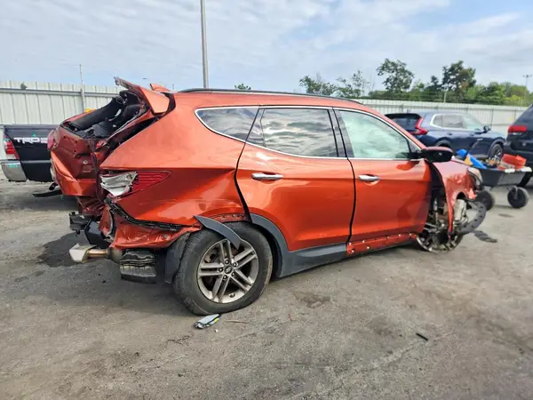 5XYZUDLB7HG490927 — 2017 Hyundai Santa FE, фото 3 с аукциона Copart, Передняя часть