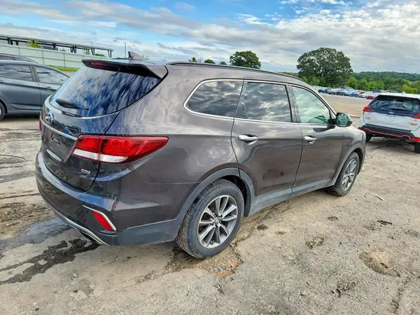 KM8SMDHF5HU165989 — 2017 Hyundai Santa FE, фото 3 с аукциона Copart 29.09.2026, Град