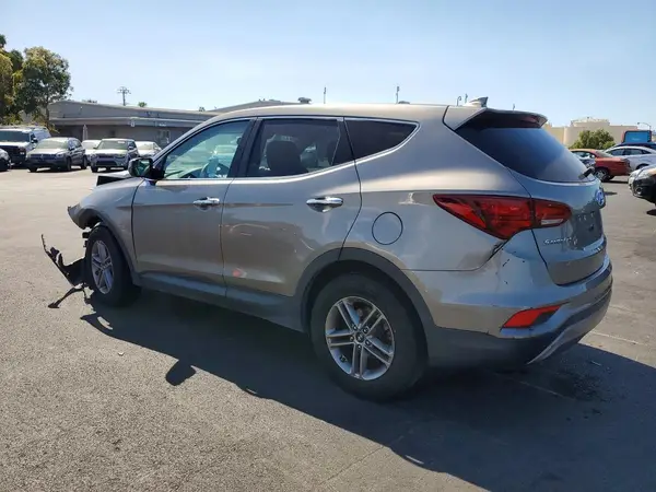 5XYZT3LB7HG422298 — 2017 Hyundai Santa FE, фото 2 с аукциона Copart 28.09.2026, Передняя часть