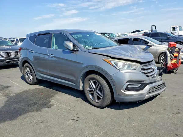 5XYZT3LB7HG422298 — 2017 Hyundai Santa FE, фото 4 с аукциона Copart 28.09.2026, Передняя часть