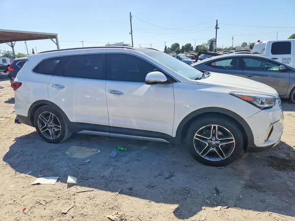 KM8SR4HF5HU174838 — 2017 Hyundai Santa FE, фото 4 с аукциона Copart 05.10.2026, Задняя часть