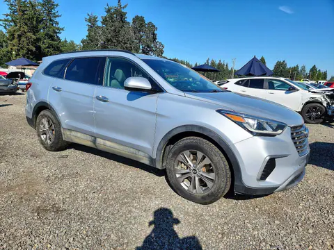 2017 Hyundai Santa Fe VIN KM8SMDHF7HU225612 фото 4