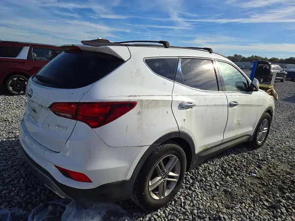 5XYZU3LB8HG426650 — 2017 Hyundai Santa FE, фото 3 с аукциона Copart 02.10.2026, Механические повреждения