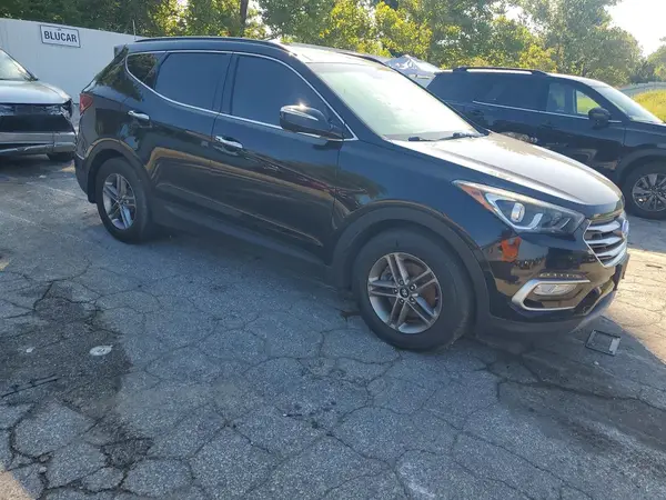 5XYZU3LB9JG559598 — 2018 Hyundai Santa FE, фото 4 с аукциона Copart 01.10.2026, Мелкие вмятины и царапины
