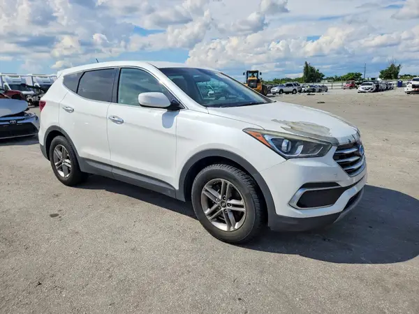 5NMZT3LB0JH107550 — 2018 Hyundai Santa FE, фото 4 с аукциона Copart 01.10.2026, Передняя часть