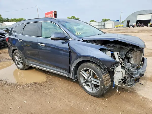 KM8SR4HF8JU273501 — 2018 Hyundai Santa FE, фото 4 с аукциона Copart, Передняя часть